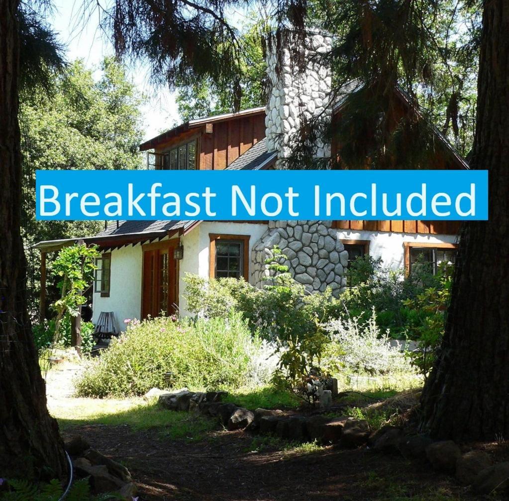 Yosemite Rose Bed And Breakfast Groveland Exterior foto